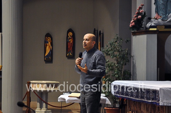 Padre Franco Annicchiarico durante la Settimana Biblica 2016